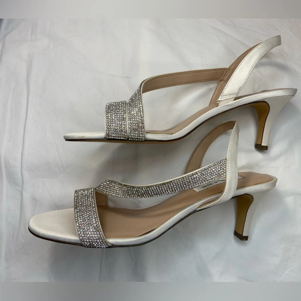 Nina New Rhinestone Satin Strappy Slingback Sandal Pumps Silver & White size 10‎